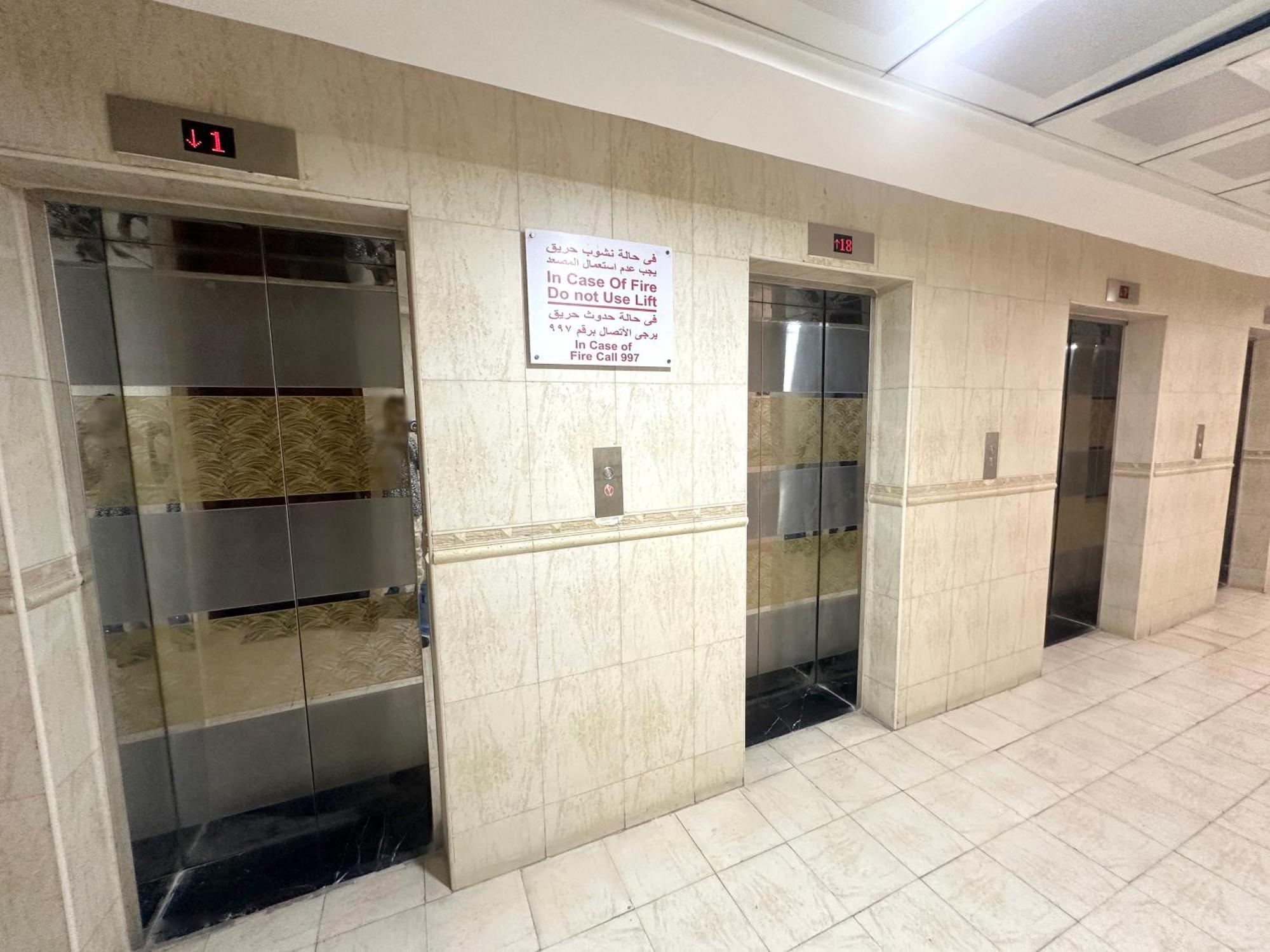 Nomad Partition Room In Barsha Heights 3 Mins To Icm Metro ドバイ エクステリア 写真